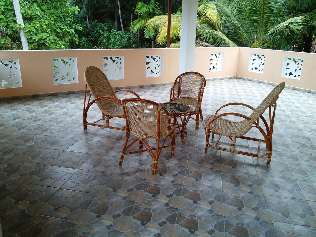 King Coconut Lodge Habaraduwa Central Dış mekan fotoğraf